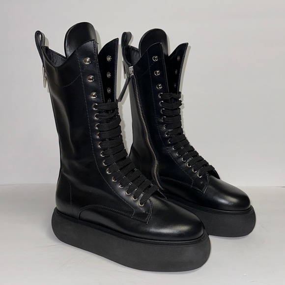 The Attico Black Selene Flatform Boots - Picture 1 of 7
